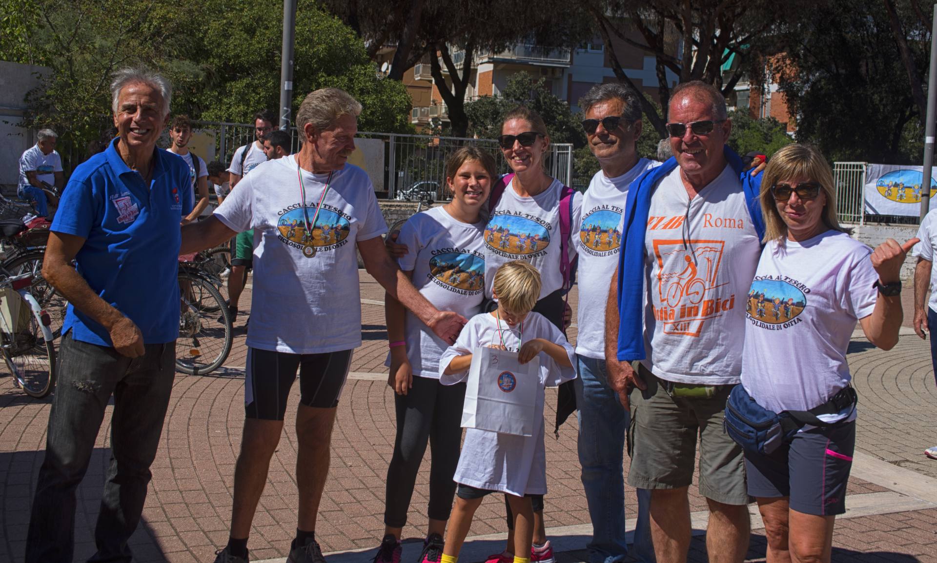 Sesta edizione della Caccia al tesoro Ciclosolidale di Ostia in Bici